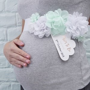 baby-shower-hello-world-ceinture-future-maman-fleurs