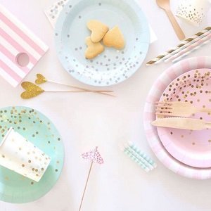 anniversaire-enfant-theme-pastel-decoration-table-pastel-assiettes