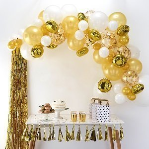 evjf-theme-blanc-et-or-arche-ballons